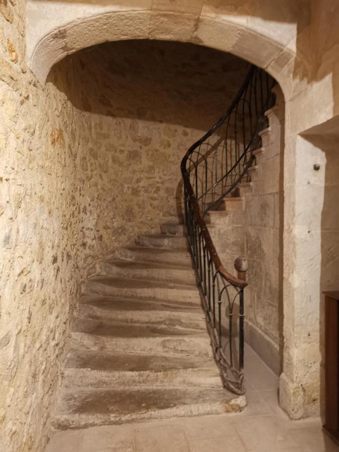Studio Atypique Immeuble De 1820 Fumel Екстериор снимка