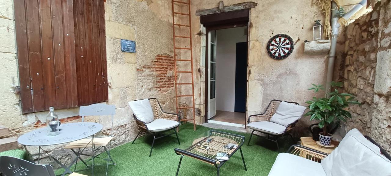 Studio Atypique Immeuble De 1820 Fumel Екстериор снимка