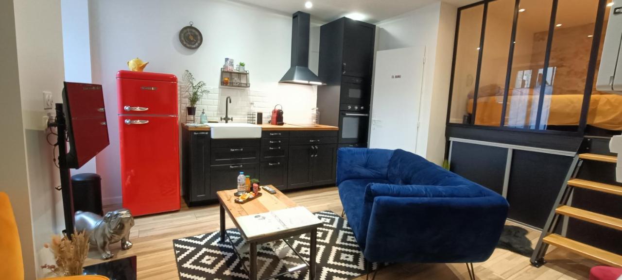 Studio Atypique Immeuble De 1820 Fumel Екстериор снимка